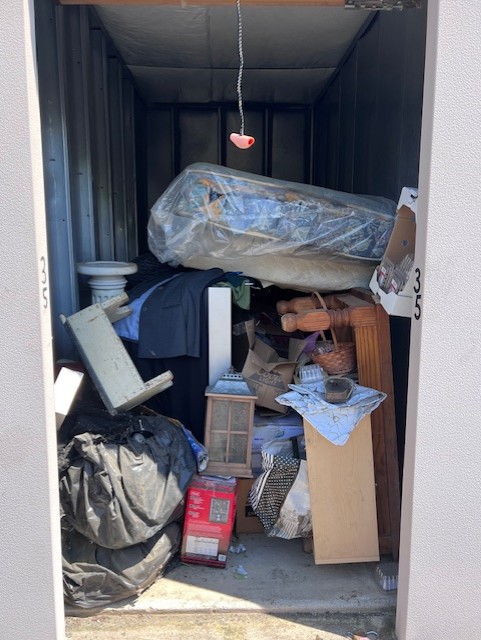 Auction Unit